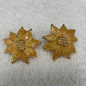 Avon Gold Floral Earrings